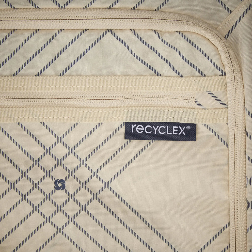Samsonite Virtuoso Weekender {Off White}