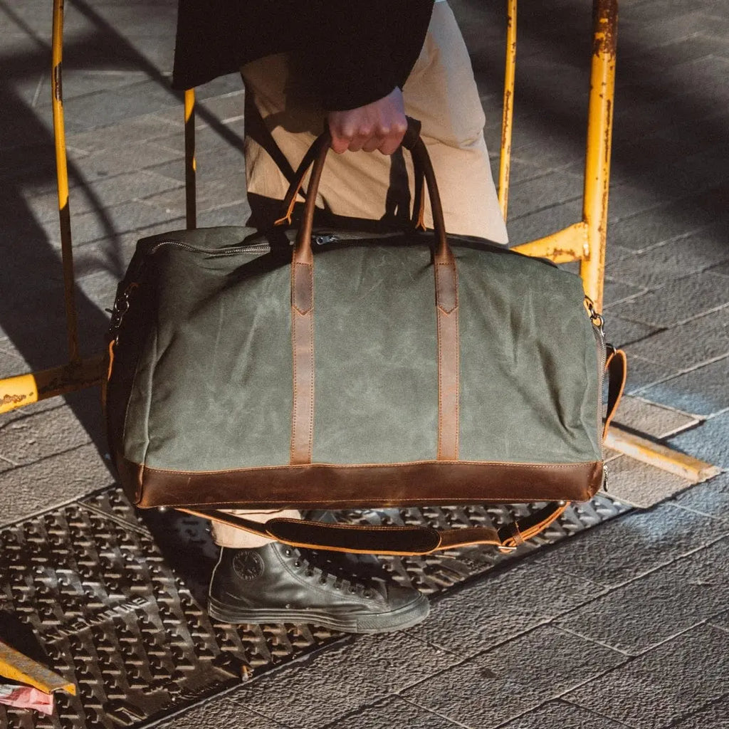 Men's Leather Weekender Bag