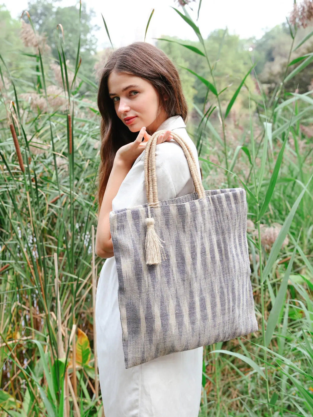 Nadi Jute Tote Bag {Blue}